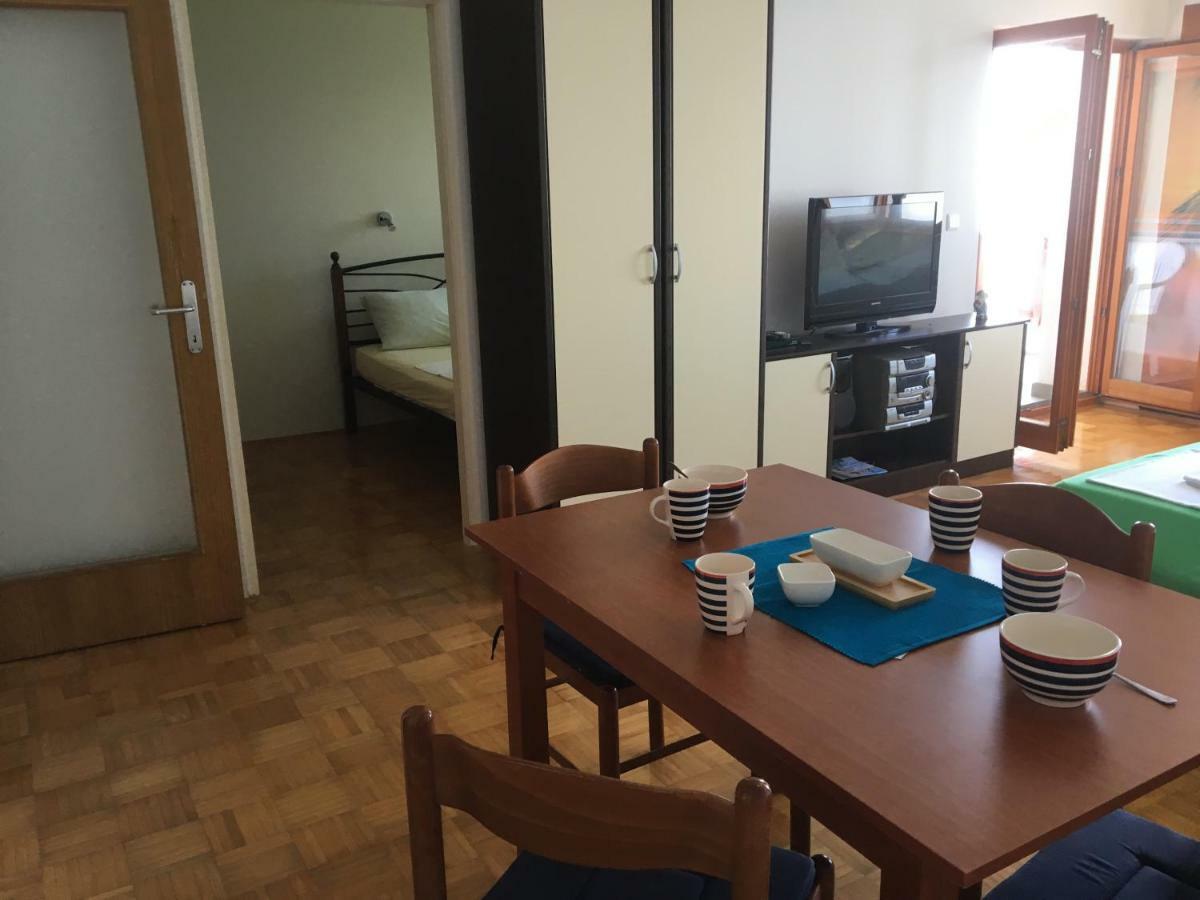 Apartman Mimoz Senj  Exterior foto